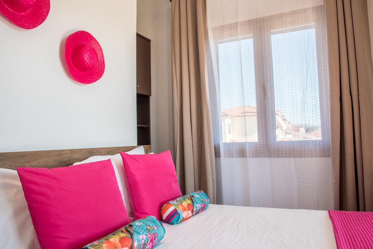 Bouganvillia Homes Νικήτη Εξωτερικό φωτογραφία